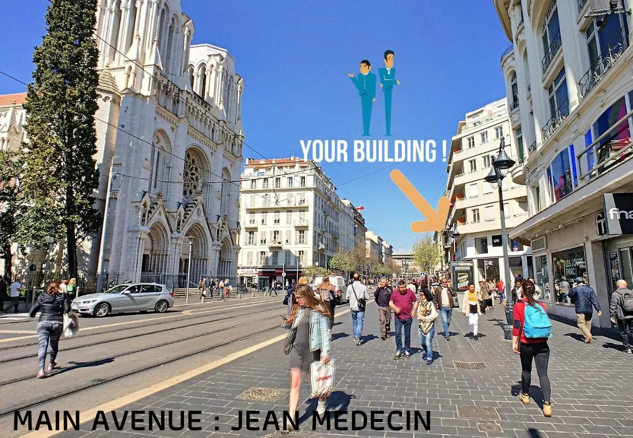 Nestor&Jeeves - Dolce Vita Master - Jean Medecin Nice France